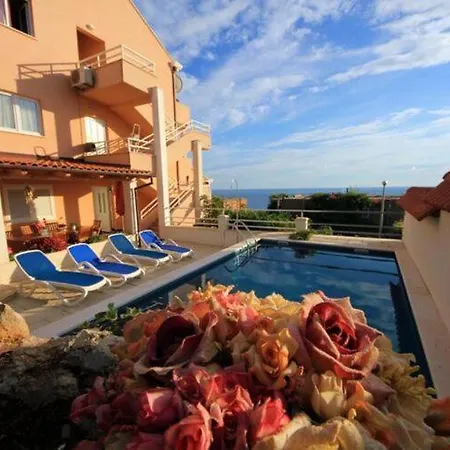Ana - Four Bedroom With Terrace, Sea View And Private Pool