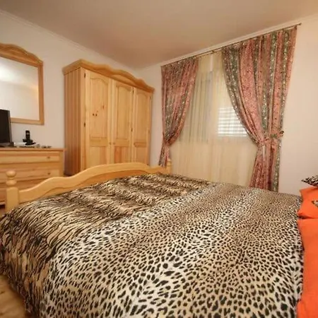 דירה Ana - Four Bedroom With Terrace, Sea View And Private Pool